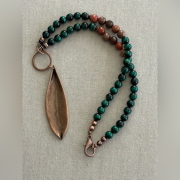 28 inch Copper Leaf pendant Necklace NWOT - Picture 8 of 10